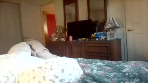 Snapshot of littlekenny1951 chatting on 11.03.25 littlekenny1951 online show from 11.03.25