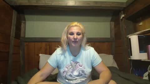 lisanixs online show from 02.06.25