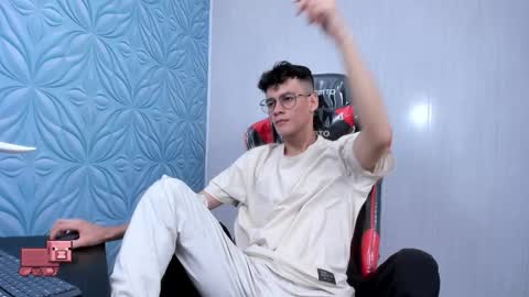 MAX online show from 10.19.25