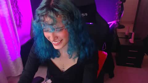 LAUREN online show from 10.25.25