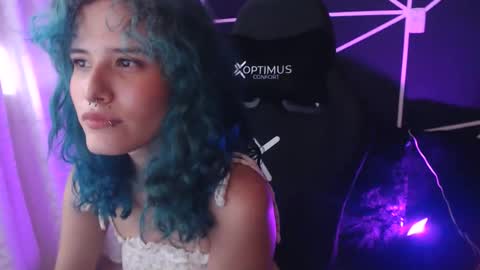 LAUREN online show from 10.27.25