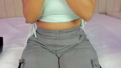 im olivia IG littleolivia01 online show from 01.09.25