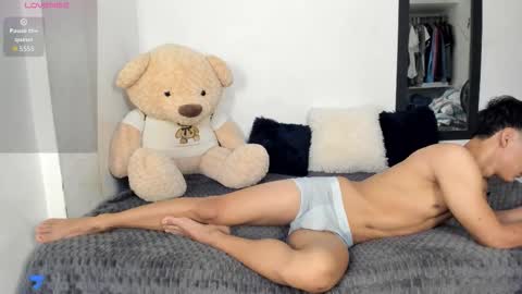 Snapshot of littleparker chatting on 10.31.25 PARKER online show from 10.31.25