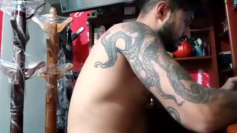 Kruger and girls online show from 10.05.25