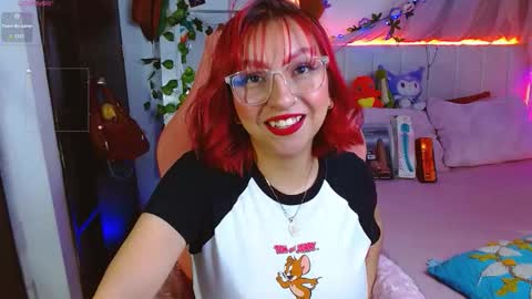 Snapshot of littlerouse_ chatting on 03.10.26 Ruby Rouse online show from 03.10.26