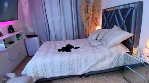 LITTLE SEXY RUBY online show from 02.24.26