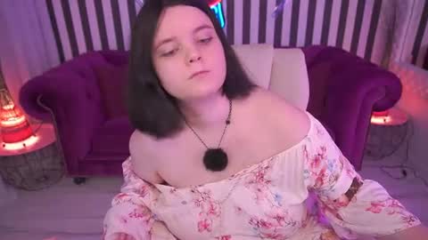 Snapshot of littleshyy chatting on 07.18.26 Masha online show from 07.18.26