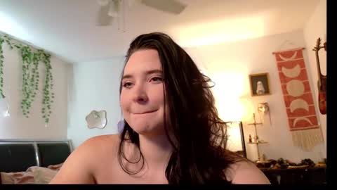 Snapshot of littlesub_e chatting on 10.22.25 Eliza online show from 10.22.25