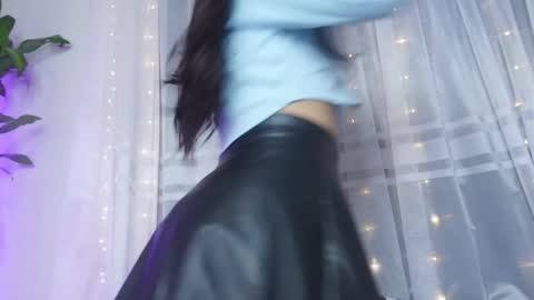 littletammy_ online show from 10.16.25