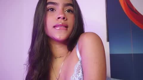 Snapshot of littletammy_ chatting on 11.30.25 littletammy_ online show from 11.30.25