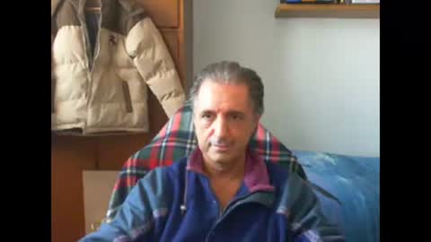 Snapshot of liuk53 chatting on 12.14.25 liuk53 online show from 12.14.25