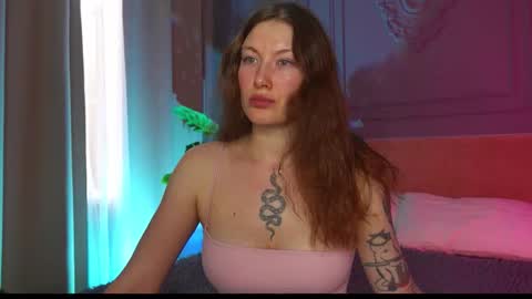 Liv 3 online show from 09.14.25