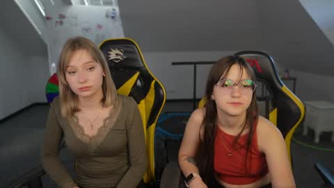 Sheryl online show from 04.10.26