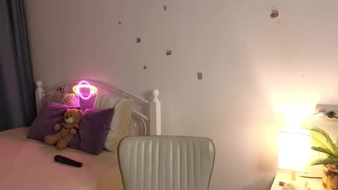 livia_hot online show from 02.20.26