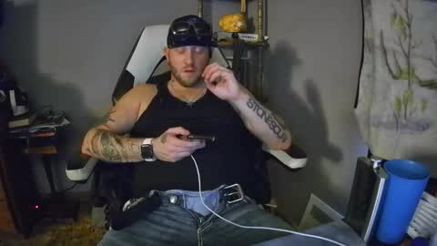 livingpuddle online show from 11.20.25