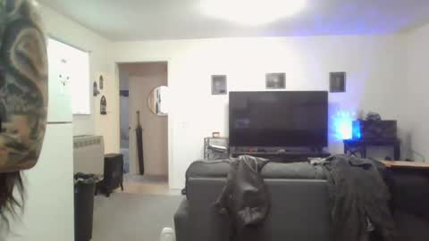 Liv Mirage online show from 10.11.25