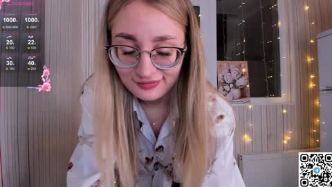 My name is Livy Nice to meet you  Thumbs up please its important online show from 01.15.25