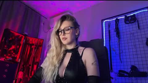 Liya Ray online show from 07.12.26
