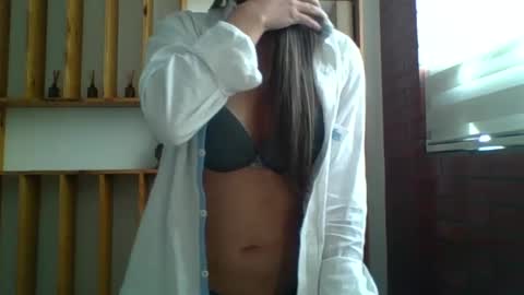 Snapshot of liz_28 chatting on 10.02.25 liz_28 online show from 10.02.25