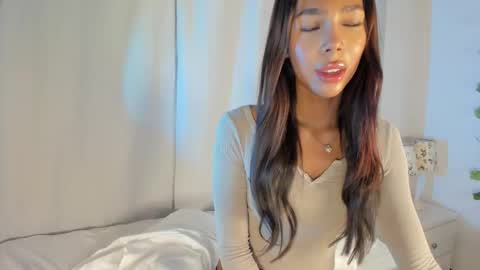 Liz Grant online show from 10.17.25