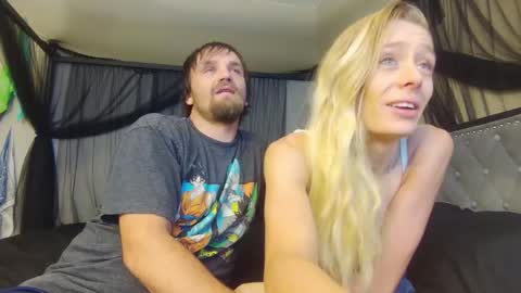 Snapshot of liz_jay chatting on 10.26.25 Jay-Liz online show from 10.26.25