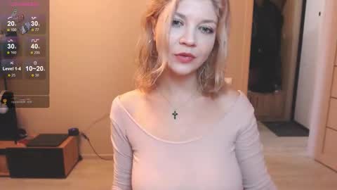 Liza Wet online show from 10.31.25