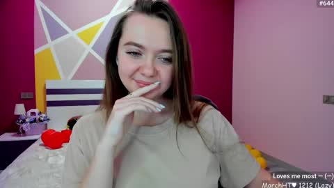 Snapshot of lizaghost chatting on 03.10.25 Girl next door online show from 03.10.25