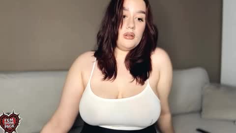 lizamartina online show from 02.25.26