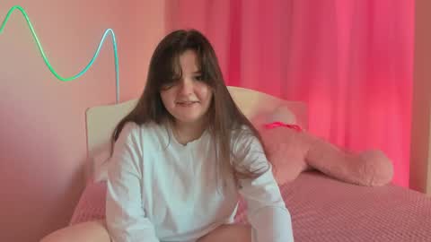 Snapshot of lizameaw chatting on 09.14.25 LIza online show from 09.14.25
