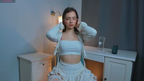 Hello there im Amelia Im new here Lets have fun online show from 12.18.24