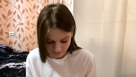 Kate online show from 10.08.25