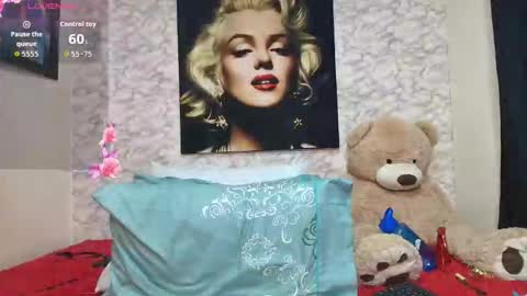 Mariana online show from 10.31.25