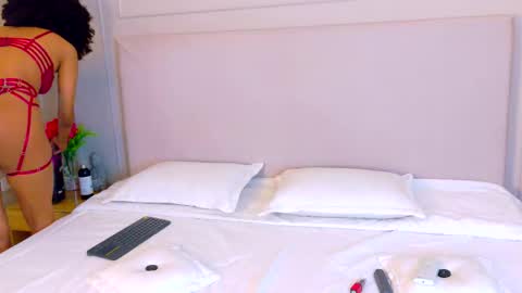 lizlilux online show from 09.14.25