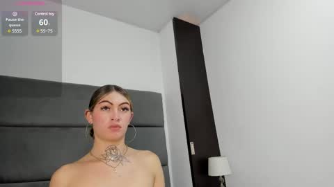 lizz_luna online show from 02.11.25