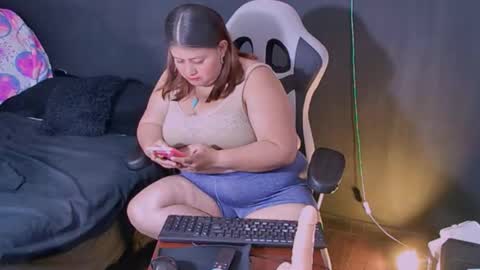 lizz_milf online show from 09.19.25