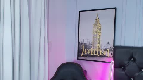 Lizz  online show from 12.17.24