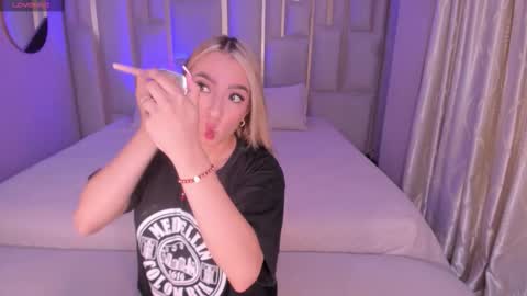 Lizz online show from 09.28.25