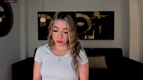 Lizz online show from 11.08.25