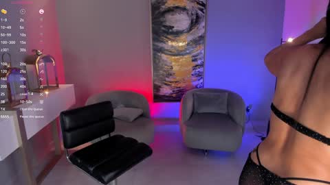 Lizzi  online show from 01.09.25