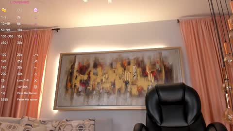 Lizzi  online show from 02.17.25