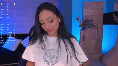 Lizzi  online show from 09.24.25