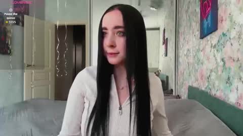 Lizzy 3 online show from 03.17.26