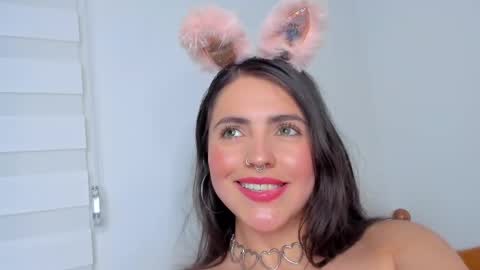 Snapshot of llanna_ chatting on 02.14.25 Llanna online show from 02.14.25