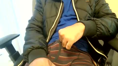 Snapshot of llllking chatting on 04.06.26 newdelhi 82 online show from 04.06.26