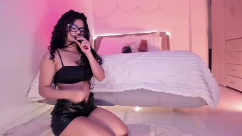 Kloe see you 28-11  to celebrate my birthday online show from 09.27.25