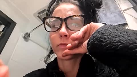 Missbehaved8 online show from 01.16.26