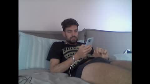 Snapshot of lnnc5 chatting on 10.18.25 lnnc5 online show from 10.18.25