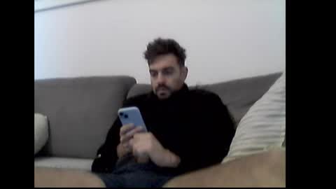 Snapshot of lnnc5 chatting on 10.31.25 lnnc5 online show from 10.31.25