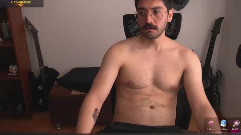 Snapshot of lobito_blanco97 chatting on 09.15.25 Lobito blanco Thefckingwolf main account online show from 09.15.25