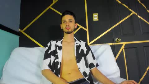 Logan Rogers online show from 09.13.25